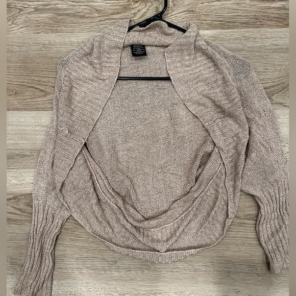 Shine New York Shawl/ Sweater - Picture 2 of 4